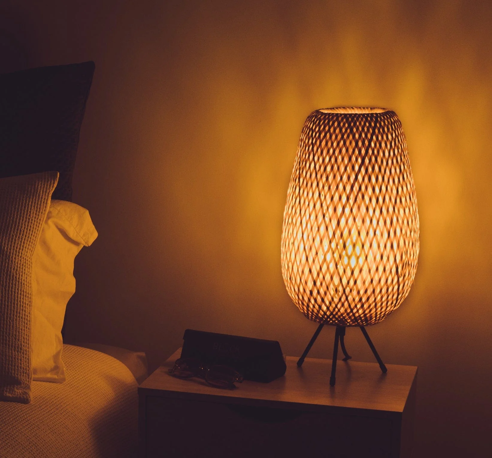 Sweet Dreams Sleep Light Bulb - E14 (Small Screw) - Image 3